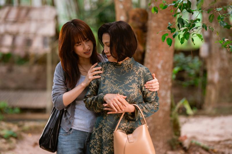 Cái tát đau đớn của mẹ Phương Anh Đào dành cho con gái- Ảnh 7.