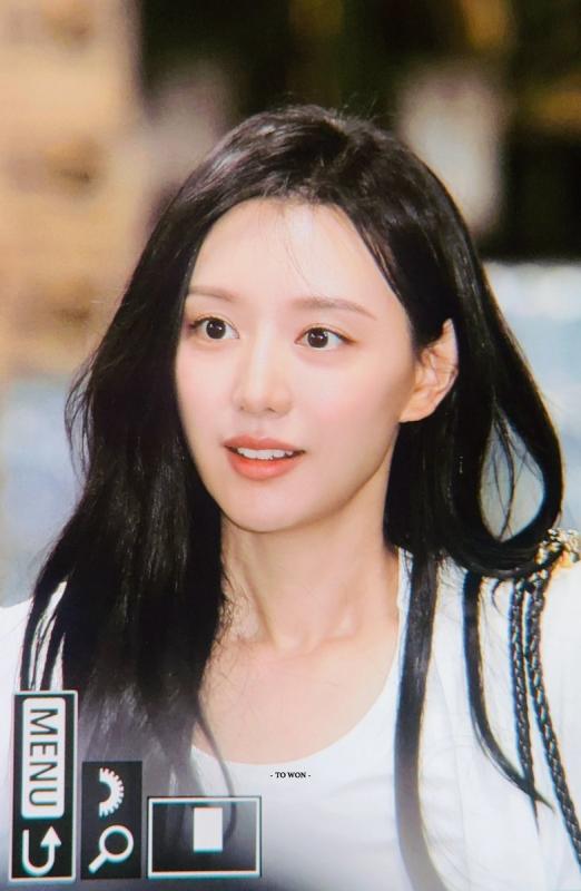 Kim Ji Won đã dừng lại- Ảnh 2.