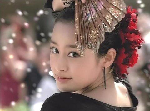 "Kim Tae Hee là kẻ lừa đảo"- Ảnh 2.