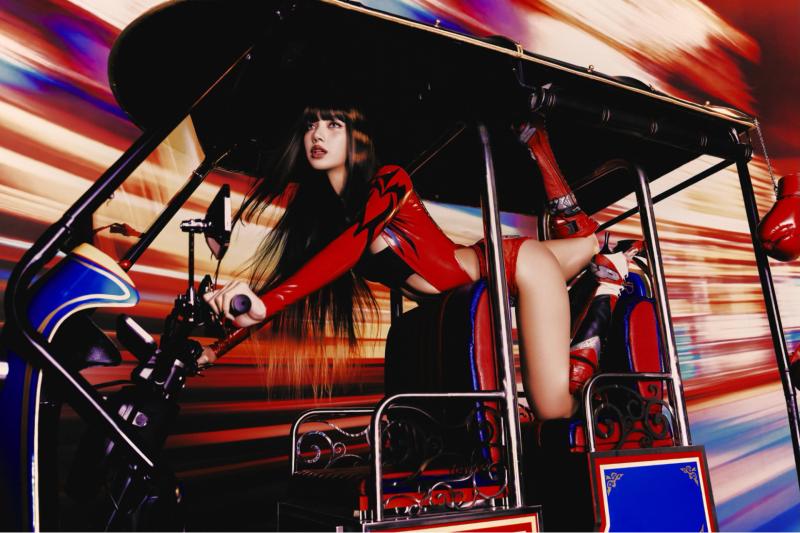 Lisa (BLACKPINK) tự nhận mình là Diva, khoe tài sản “kếch xù”- Ảnh 1.