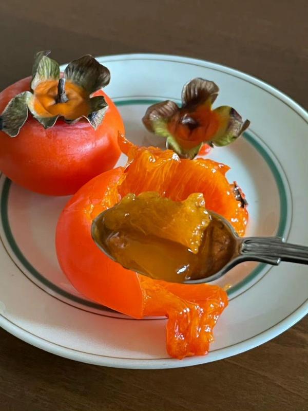5 lý do vì sao các gia đình nên trồng 1 cây hồng trong sân vườn- Ảnh 2.