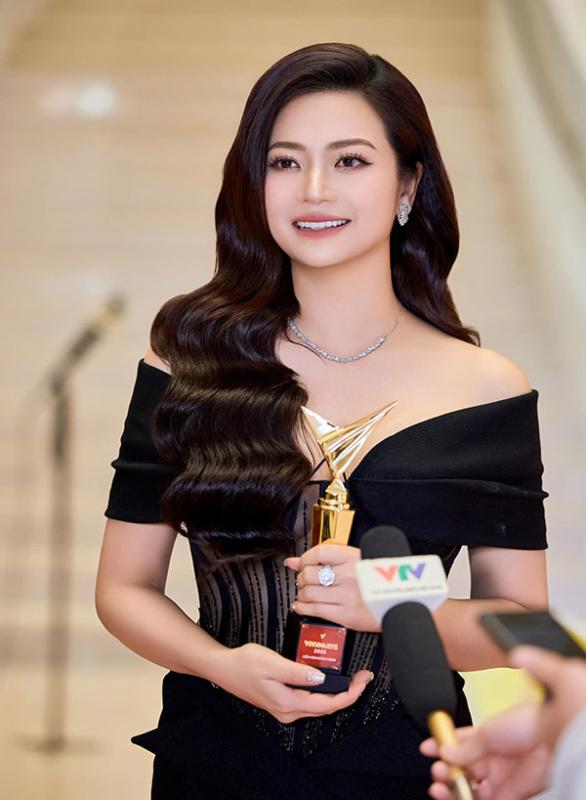 Mỹ nhân từ chối bom tấn giúp Phương Oanh đổi đời: Nhan sắc giống hệt Triệu Vy, U50 vẫn đẹp như gái đôi mươi- Ảnh 5.