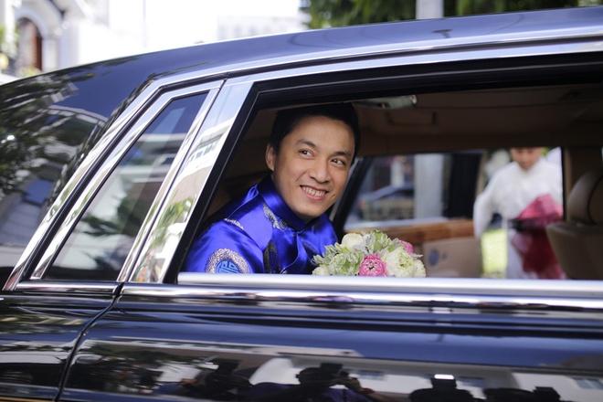 Hồi bé được thần tượng bế trên tay, lớn lên cô gái được chính idol mang Rolls-Royce 35 tỷ rước về làm vợ- Ảnh 3.