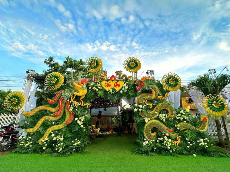 Mỹ nhân người miền Tây là tiểu thư nhưng gia đình phá sản, được chàng trai kém 4 tuổi mang 20 cây vàng hỏi cưới - Ảnh 4.