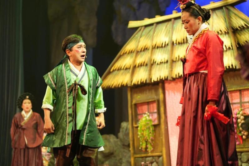 Mỹ nam Việt duy nhất U50 vẫn được gọi là hoàng tử: 20 năm trẻ mãi không già, giờ là Giám đốc nghệ thuật- Ảnh 9.