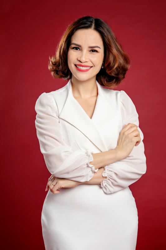 Tuổi ngoài 50 và tấm bằng Thạc sĩ: Hành trình không ngừng học hỏi của CEO Nhã Mai - Ảnh 4.