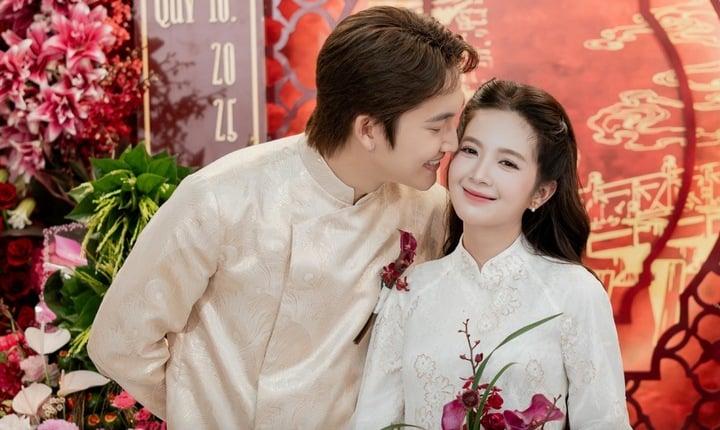 Việt Anh - Quỳnh Nga và những cặp sao "phim giả tình thật" gây sốt- Ảnh 2.