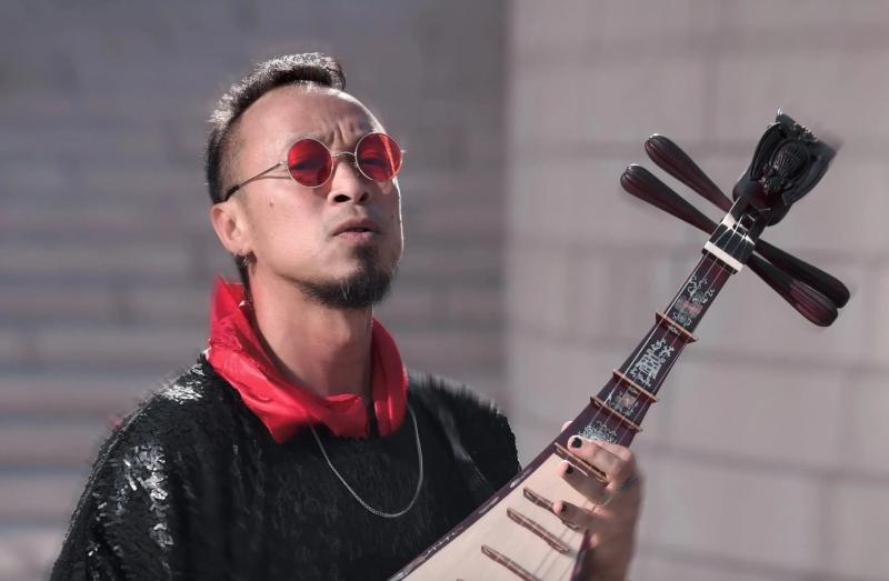 Rocker người Việt trở thành hội viên của tổ chức đứng sau giải Grammy là ai?- Ảnh 1.