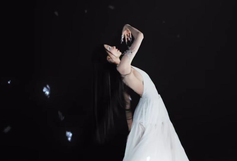 Mai Dora bất ngờ tung MV làm ca sĩ- Ảnh 3.