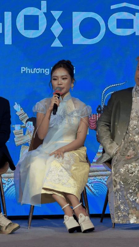Phương Mỹ Chi lần đầu nói lý do làm đám cưới Khmer Nam Bộ - Ảnh 1.