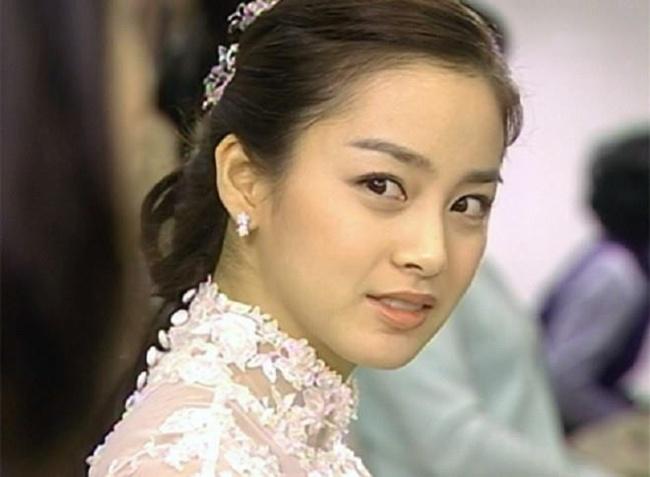 "Kim Tae Hee là kẻ lừa đảo"- Ảnh 9.