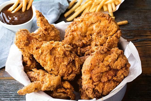 Thường xuyên ăn 4 món khoái khẩu, người đàn ông 58 tuổi bị suy thận chỉ sau 6 tháng- Ảnh 1.