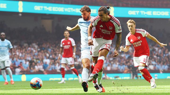 Arsenal thắng Man City 3-0, giành Siêu cúp Anh - Ảnh 2.