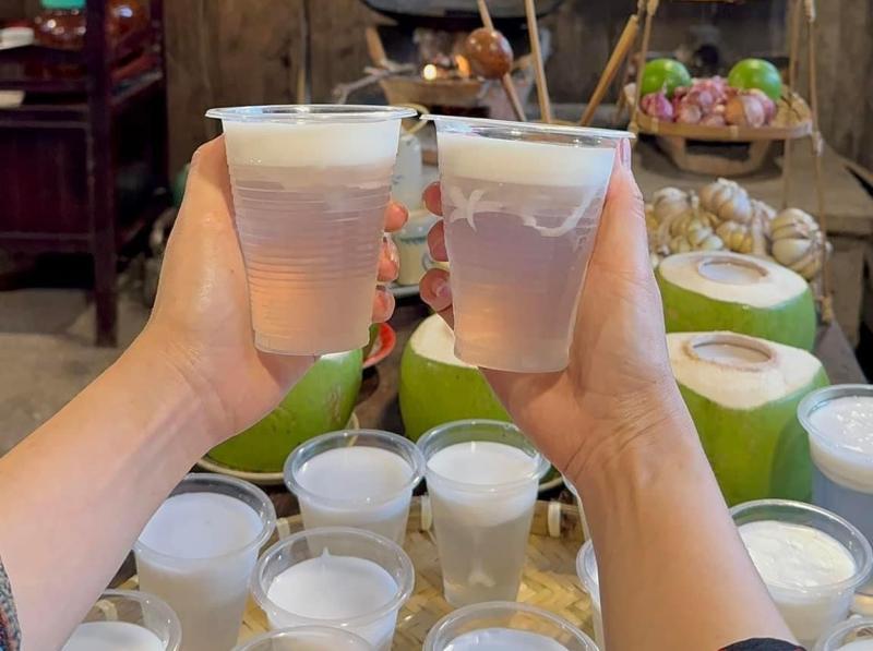 Vì sao không nên uống nước dừa mỗi ngày?- Ảnh 4.