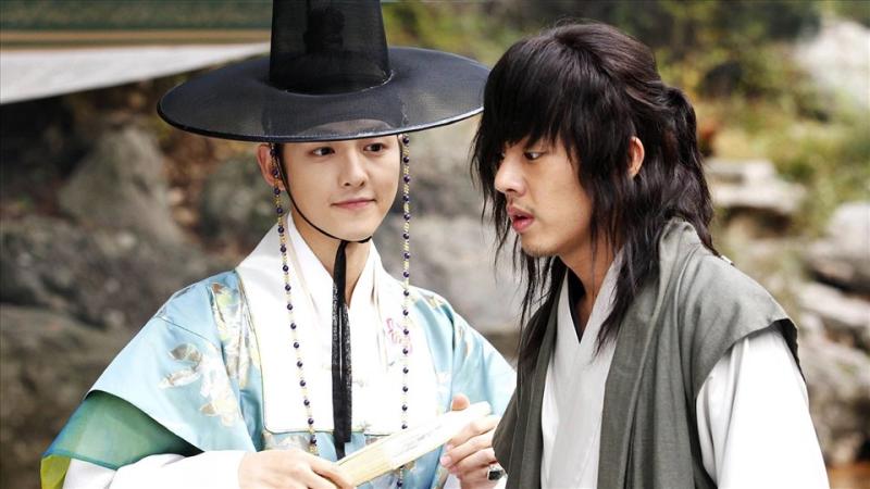 Yoo Ah In trông quá thê thảm- Ảnh 6.