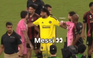 Messi nổi nóng