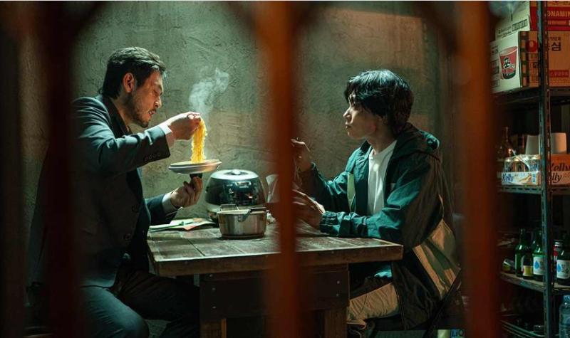 Phim Hàn hay đến từng giây chiếm top 1 Netflix toàn cầu: Nam chính diễn như thần nhập, ghét cay đắng cũng không dám chê- Ảnh 3.