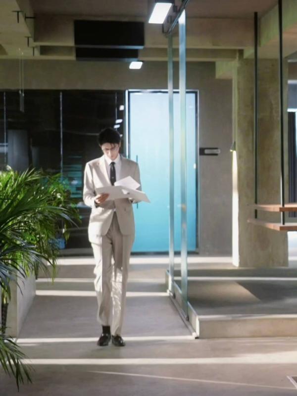 Nam chính Đầu Xuân Tươi Sáng là hắc mã hoàng tử, còn đây là bạch mã hoàng tử: Visual U40 nhìn sốc lên sốc xuống- Ảnh 5.