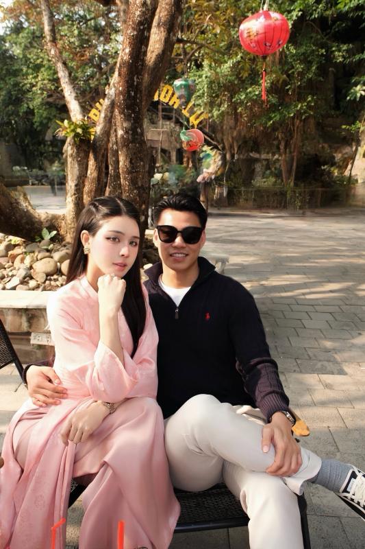 Trần Bích Hạnh hé lộ cuộc sống đời thường của Văn Thanh với con gái riêng, đáp trả khi bị tố "làm màu" - Ảnh 2.