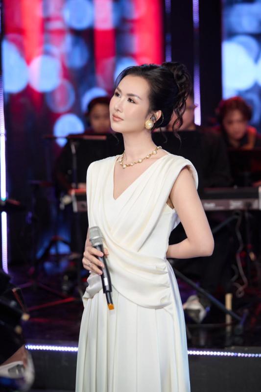 Thu nhập của giảng viên Nhạc viện đắt show bậc nhất Việt Nam- Ảnh 4.