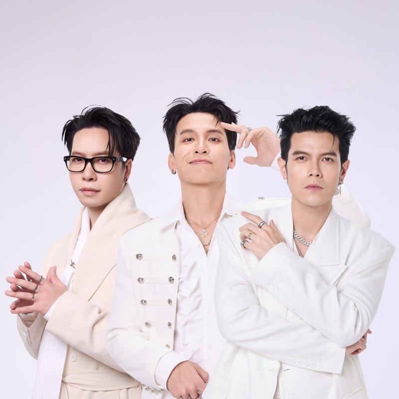 Nam ca sĩ Việt không thi Chông Gai mà hot nhất nhì chương trình, đắt show tất bật từ Nam ra Bắc- Ảnh 3.