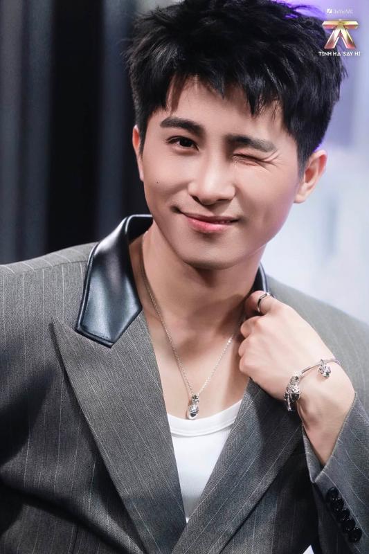 Ca sĩ khiến Trấn Thành khuyên "hát bớt sến": Visual miễn bàn, lên sóng là càn quét triệu lượt thảo luận nhưng vẫn thiếu 1 điều- Ảnh 8.