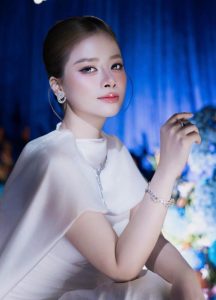 Mức lương của giảng viên thanh nhạc đắt show nhất Việt Nam