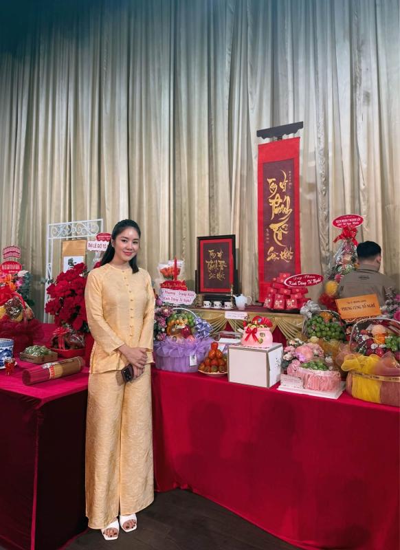 Nghệ sĩ Hoài Linh chủ trì thực hiện nghi lễ, dàn sao Việt tề tựu tại đền thờ 100 tỷ  - Ảnh 11.