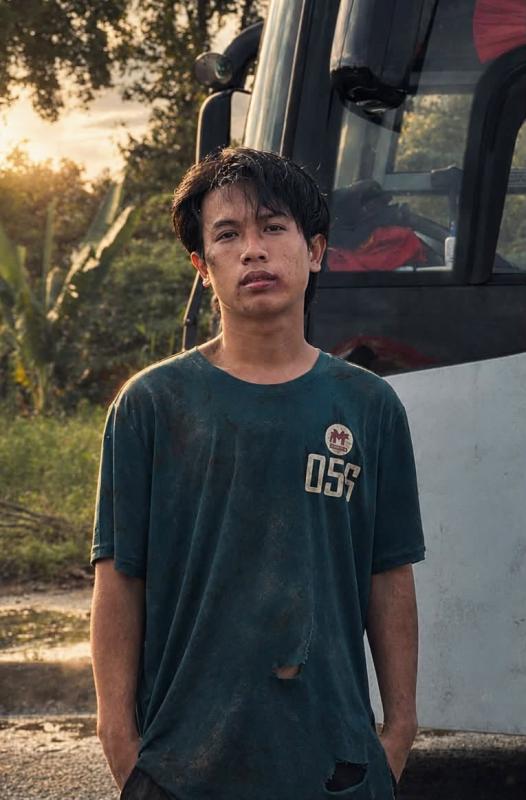 Chàng trai đăng kí làm lơ xe rồi bị lừa vào trại buôn người: “Đã bị bọn chúng nhắm vào là không thoát được”- Ảnh 1.