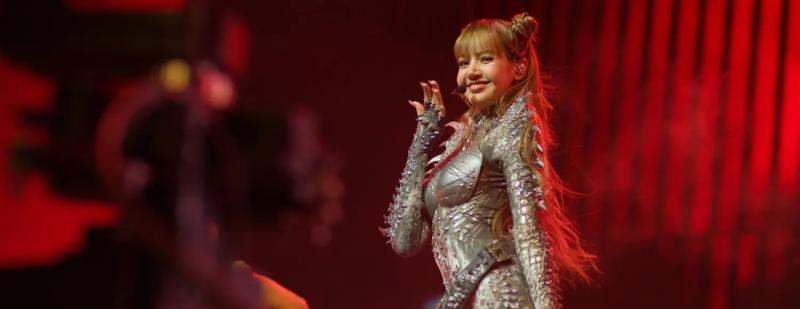 Lisa (BLACKPINK) xin lỗi vì phân biệt chủng tộc, phản ứng của netizen mới là điều bất ngờ- Ảnh 5.