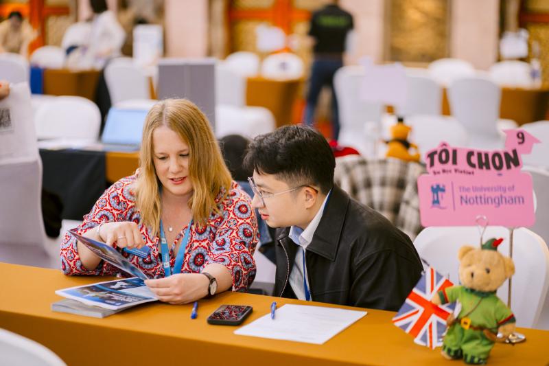 Bạn có đang FOMO khi chọn trường du học 2027? - Ảnh 1.