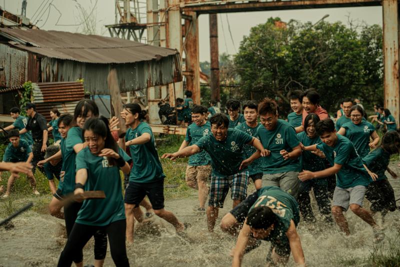 Không cản nổi phim Việt đạt 100 tỷ nhanh như vũ bão, nhìn vị thế kỷ lục mà chỉ biết phục sát đất- Ảnh 5.