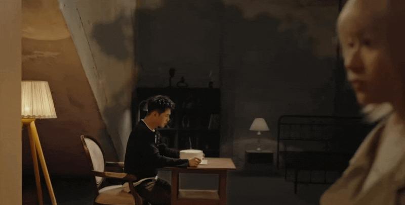 Việt Nam có ca sĩ “bố bỉm sữa" vợ đẹp con ngoan vạn người mê, vừa xuất hiện diện mạo cực khác lạ- Ảnh 3.