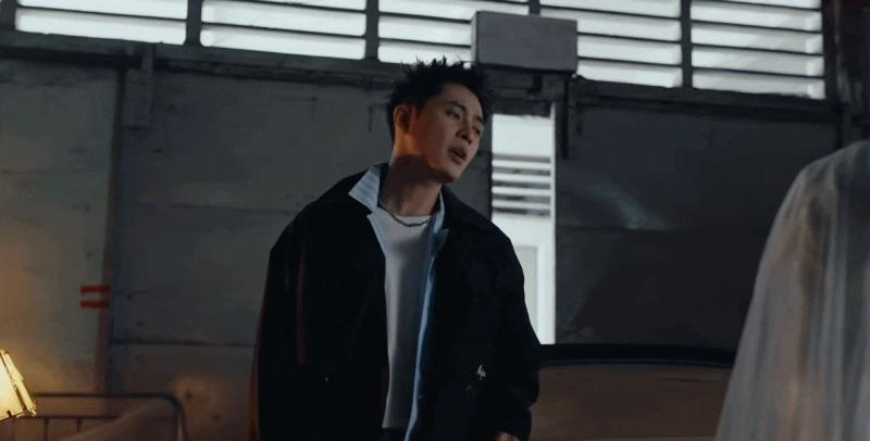 Việt Nam có ca sĩ “bố bỉm sữa" vợ đẹp con ngoan vạn người mê, vừa xuất hiện diện mạo cực khác lạ- Ảnh 2.