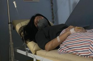 Cô gái 24 tuổi thủng dạ dày vì kiểu uống cà phê cực quen của nhiều người