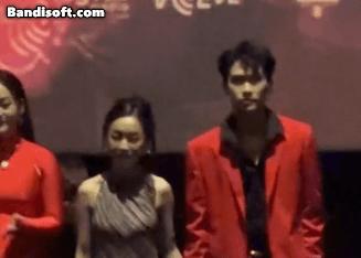 Drama bủa vây nam thần Vbiz vì liên tục tình tứ với bạn diễn: Hết ôm ấp lại nắm tay, netizen khó chịu vô cùng- Ảnh 2.