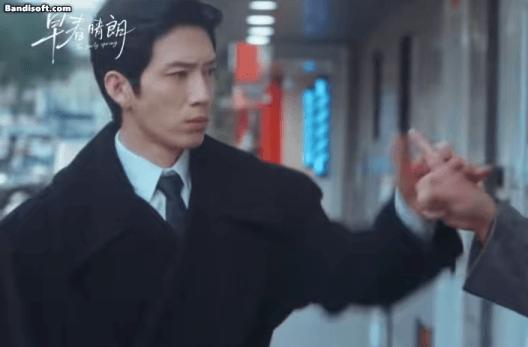 Phân đoạn đắt giá bị cắt của Đầu Xuân Tươi Sáng: Nam chính điên một cách tinh tế, bảo sao nữ chính khó dứt nổi- Ảnh 2.