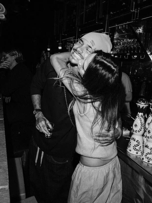 Tình cảm gia đình Beckham hiện tại sau gần 2 năm cậu cả Brooklyn dứt áo rời đi cùng nữ thừa kế nhà tỷ phú- Ảnh 1.