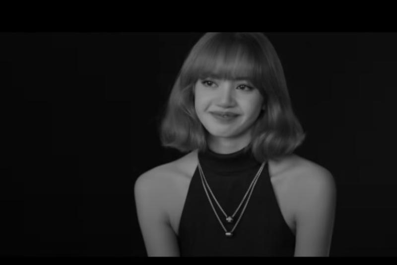 Lisa (BLACKPINK) đã hứng chịu điều gì thế này?- Ảnh 4.