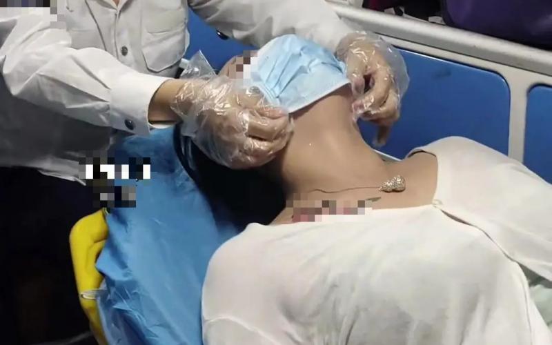 Người phụ nữ 43 tuổi tử vong vì suy thận dù sống lành mạnh, người chồng khóc: "Lẽ ra tôi nên khuyên bà ấy sớm hơn..."- Ảnh 1.