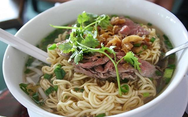 Nửa đêm đói bụng đến mấy cũng đừng vội ăn 1 món "vạn người mê": Bác sĩ cảnh báo hại dạ dày, thận đến cả giấc ngủ- Ảnh 2.