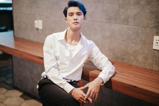 Trần Ngọc Vàng xin lỗi giữa loạt "biến" căng: "Mình đã hành xử rất thiếu tinh tế, rất vô duyên..." - Ảnh 1.