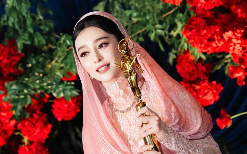 Phạm Băng Băng nhận thêm giải diễn xuất, bị đòi khoản nợ- Ảnh 1.