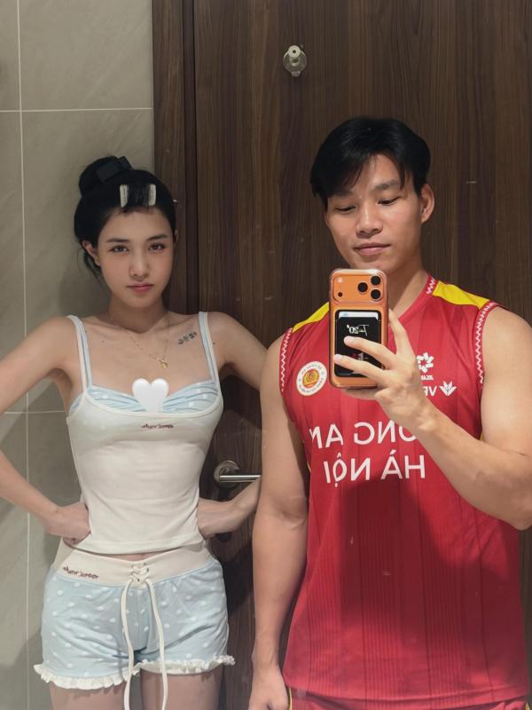 Nhan sắc thuở nhỏ của Trần Bích Hạnh - vợ Văn Thanh gây chú ý, nhìn ảnh mới thấy “tướng phu thê” với chồng là có thật- Ảnh 3.