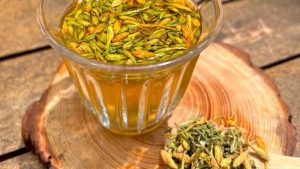 Uống hoa đu đủ chữa bệnh, người đàn ông 59 tuổi nhập viện gấp