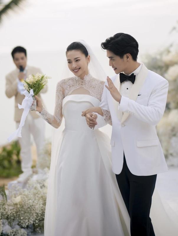 Lúc nhỏ như "con vịt xấu xí", cô bé Trà Vinh lớn lên thành mỹ nhân đóng loạt phim Hollywood, còn dự thi Oscar - Ảnh 7.