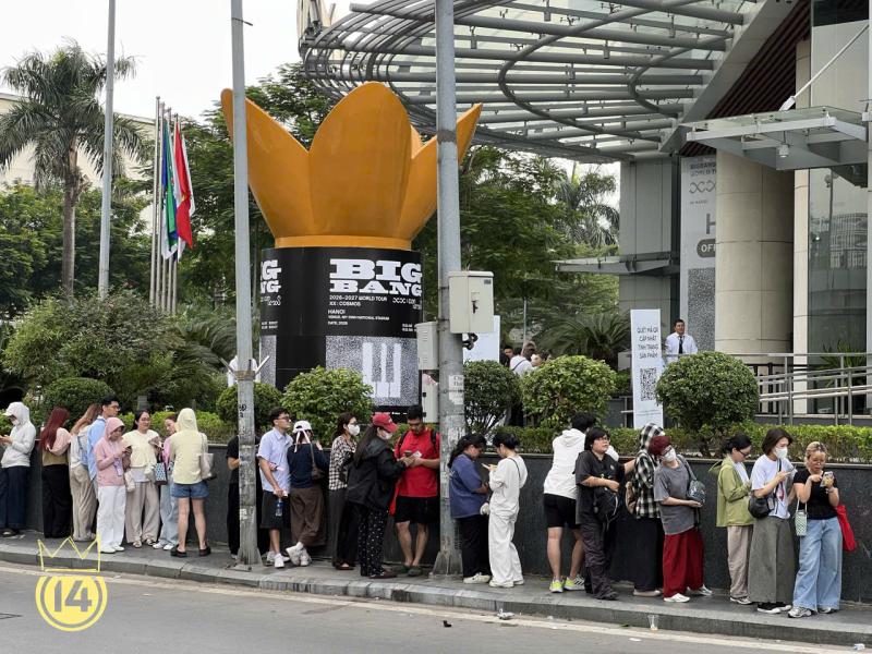 10 điểm cho VPBank nắm bắt tâm lý fan BIGBANG: Cả ngã tư cứ chờ đèn đỏ là được “ôn bài” - Ảnh 3.