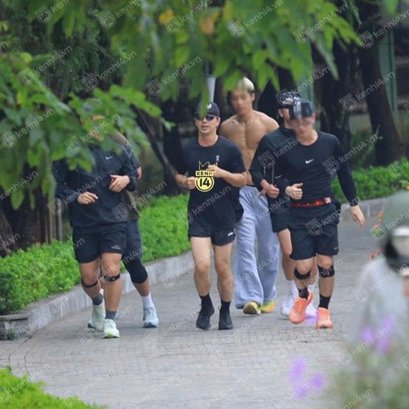 Từ khi nào mà “bố bỉm sữa” Taeyang đẹp lung linh và nóng bỏng thế này?- Ảnh 15.