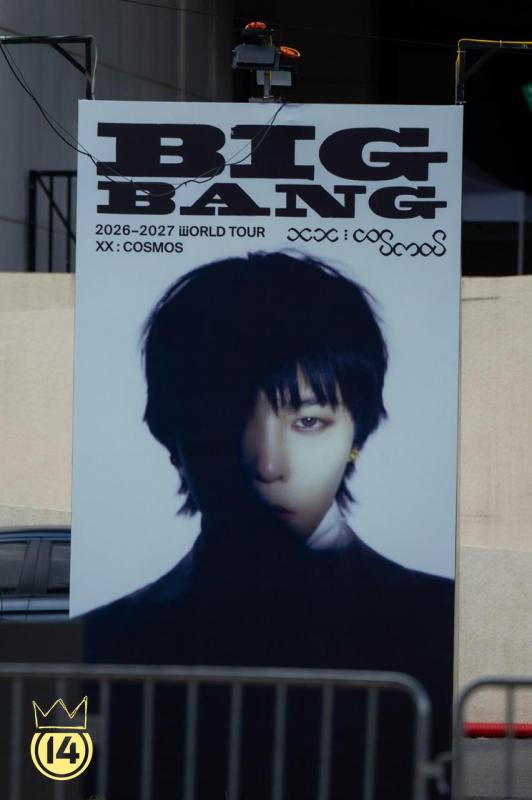 Mỹ Đình 2 ngày trước concert BIGBANG: Sẵn sàng sáng đèn chờ siêu sao, fan nô nức đi đổi vé- Ảnh 6.