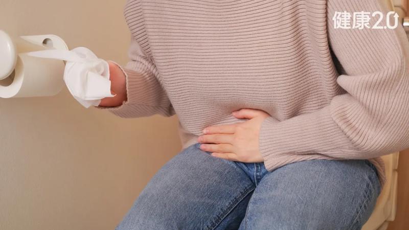 Sau mãn kinh thấy dù chỉ 1 dấu hiệu này cũng đừng chủ quan: Có thể là dấu hiệu ung thư đang âm thầm tiến triển- Ảnh 1.